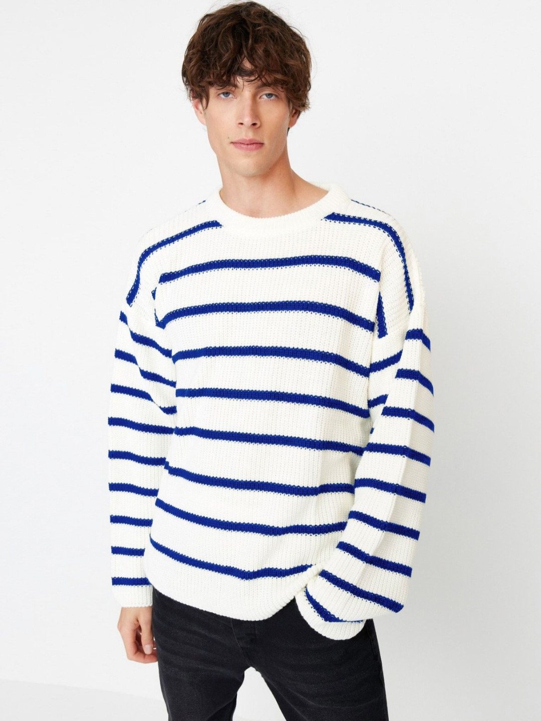 

Trendyol Unisex Striped Pockets T-shirt, Na