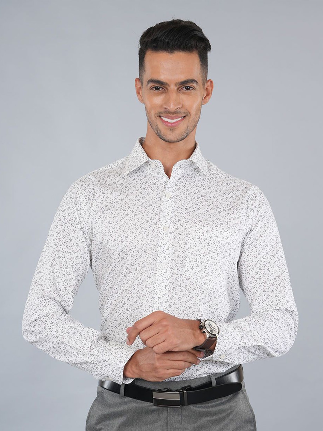 

Ostermann Men Opaque Printed Formal Shirt, White