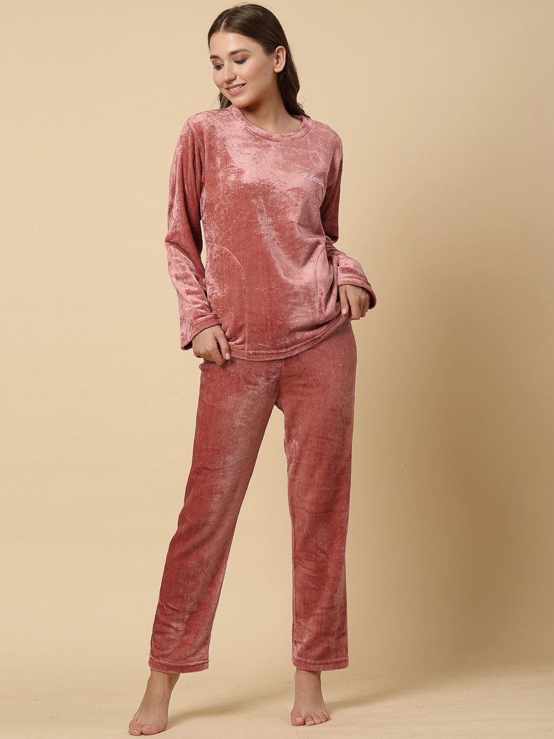 

KLOTTHE Women Solid Woolen Night Suit, Rust