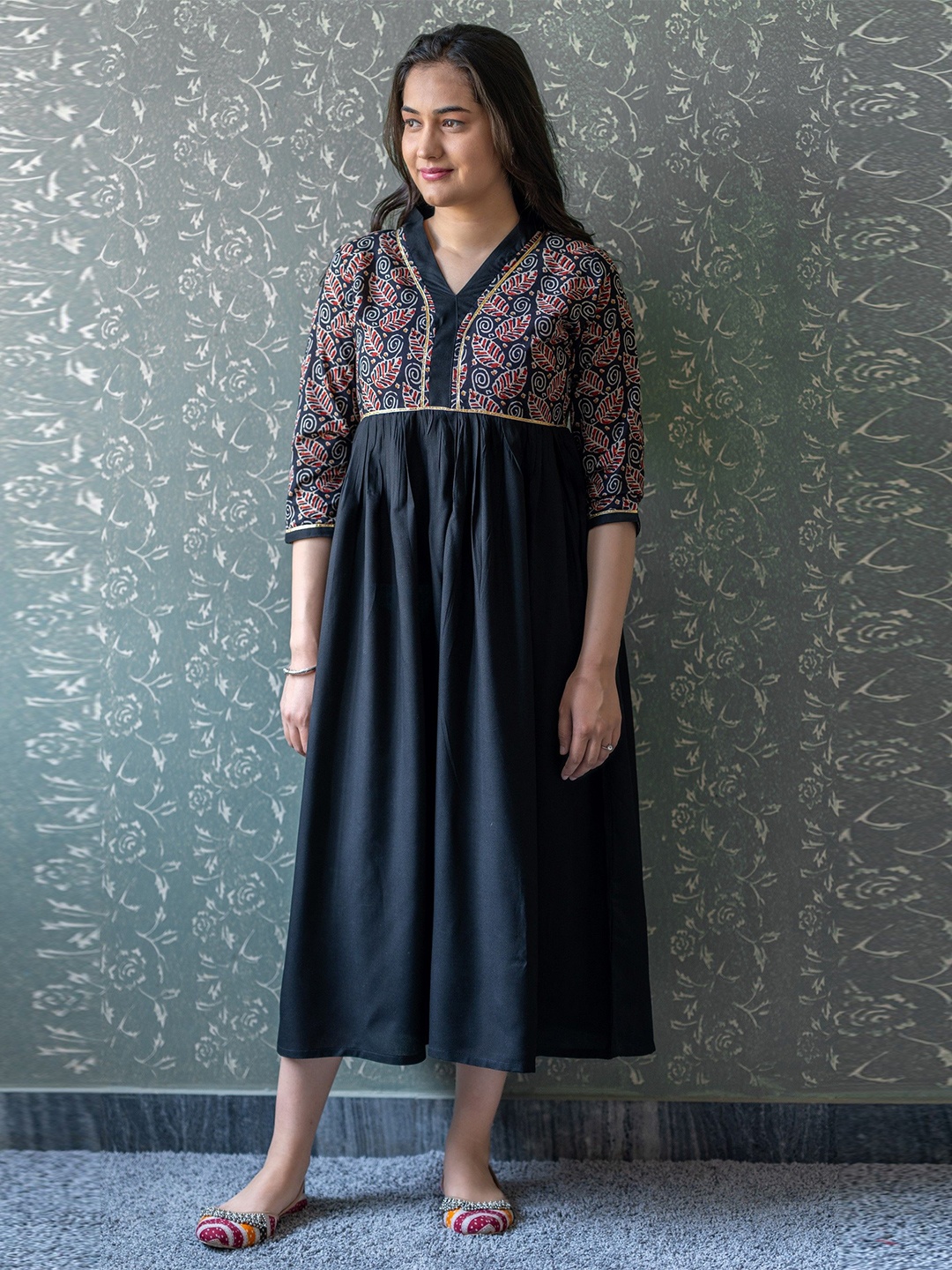 

JAIPURI BUNAAI Floral Print Fit & Flare Midi Dress, Charcoal