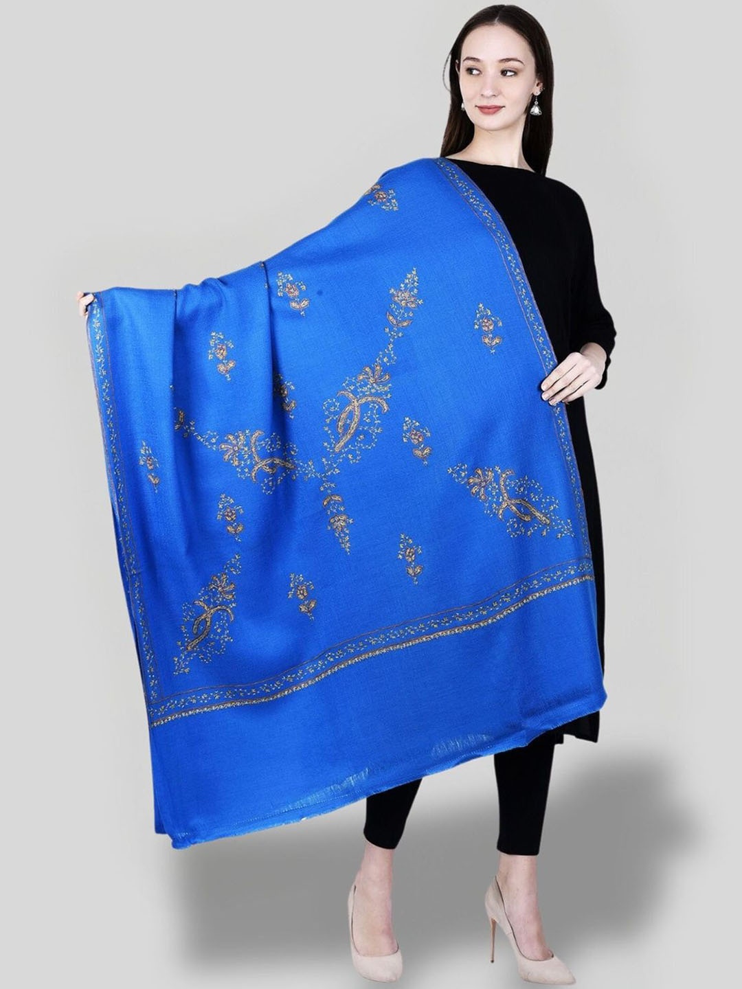 

SWI Stylish Paisley Embroidered Woollen Shawl, Turquoise blue