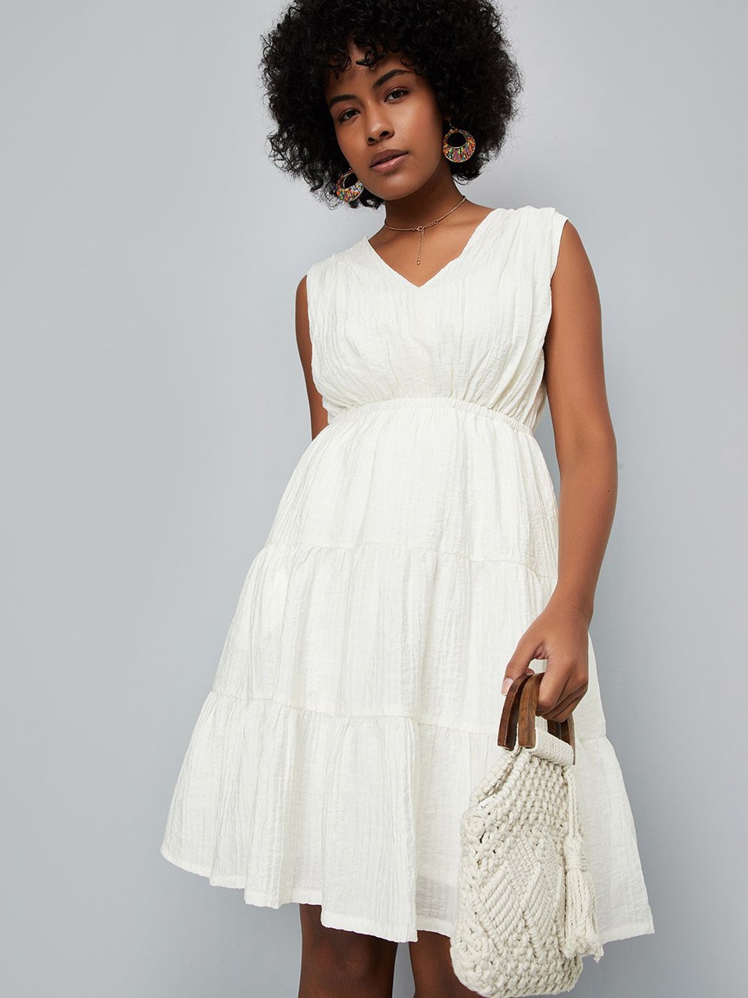 

max V-Neck Tiered Fit and Flare Dress, Off white