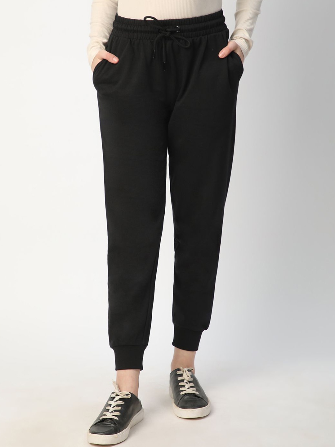 

R&B Women Cotton Mid Rise Joggers, Black