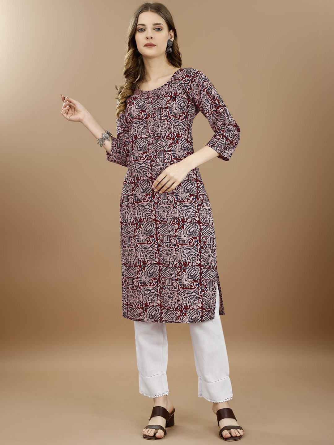 

KUNDAN FAB Floral Printed Cotton Straight Kurta, Maroon