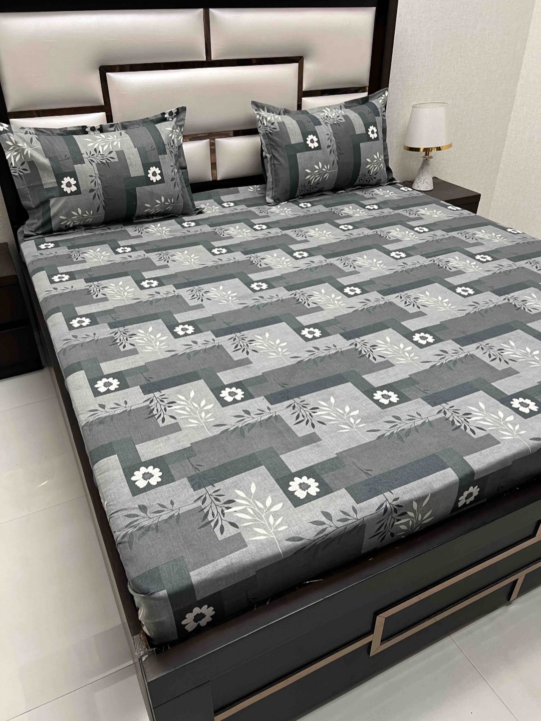 

Pure Decor Passion Grey Floral 250 TC Pure Cotton Queen Bedsheet With 2 Pillow Covers