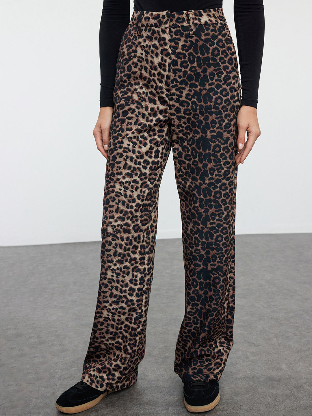 

Trendyol Women Animal Printed Trousers, Black