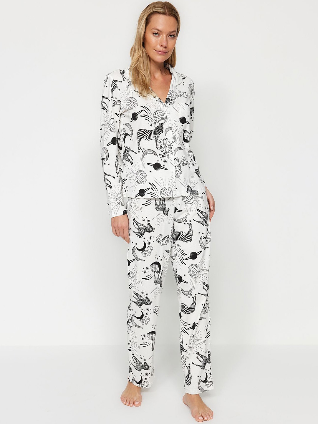 

Trendyol Women Printed Night suit, White