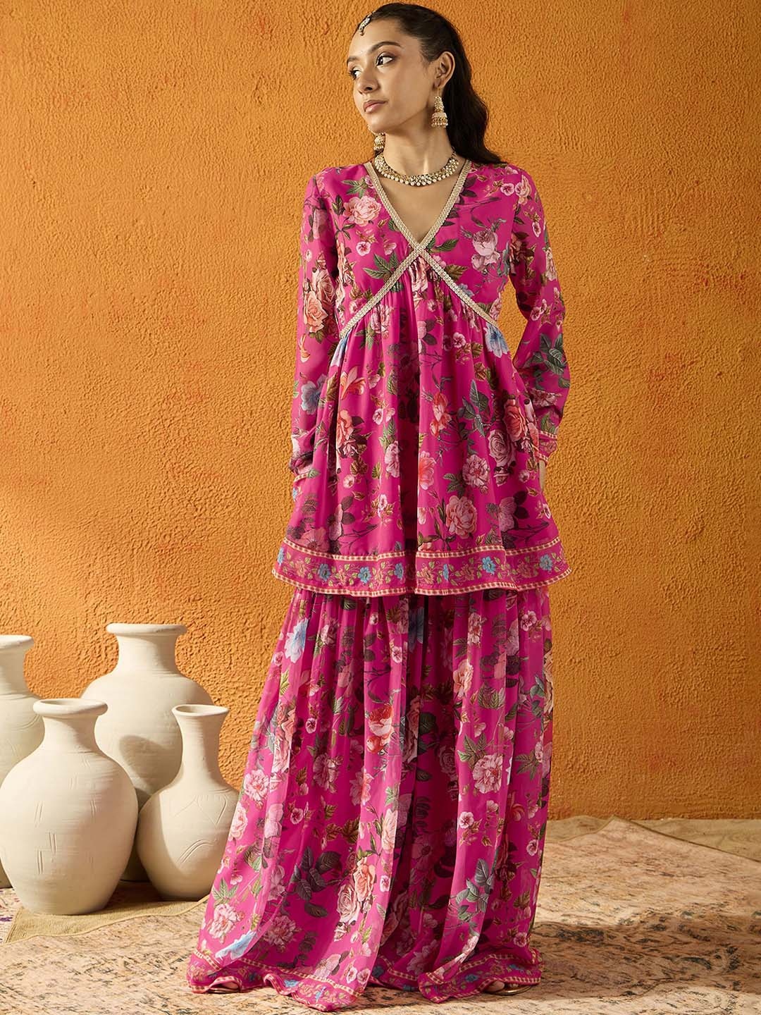 

Noh.Voh - SASSAFRAS Kids Girls Floral Printed V-Neck Empire Anarkali Kurta with Sharara, Fuchsia