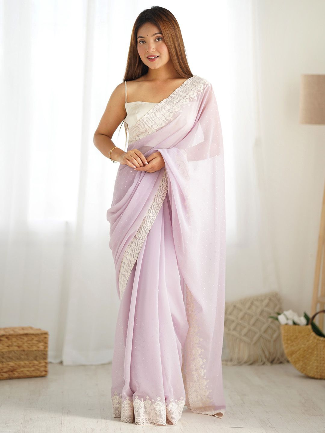 

Saree mall Embellished Beads and Stones Poly Georgette Sarees, Lavender