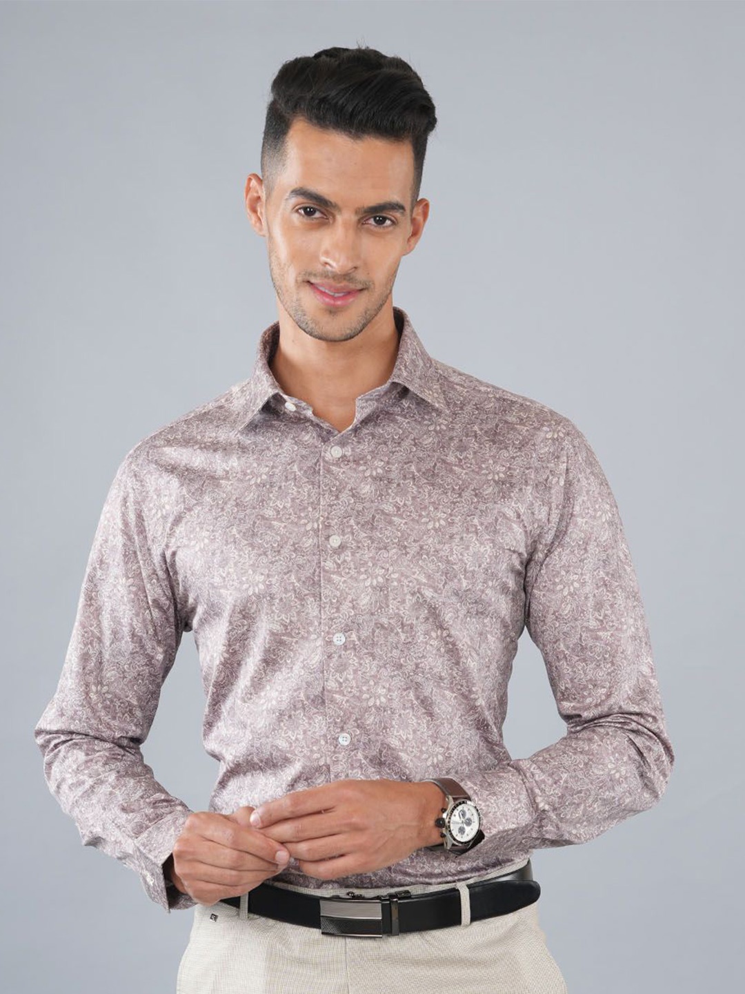 

Ostermann Men Floral Opaque Printed Formal Shirt, Beige