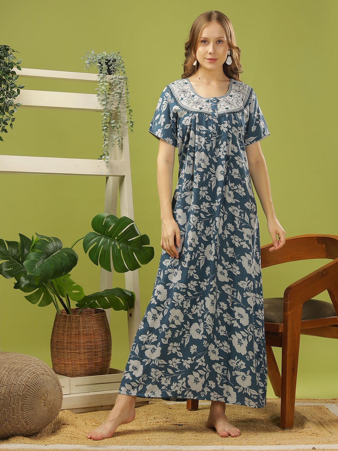 

9shines Label Everyday Alpine Pleated Designer Printed Maxi Nightdress, Teal