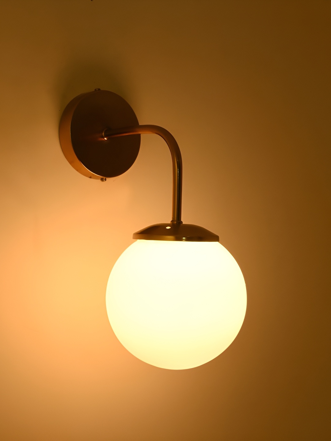 

Afast White Glass Traditional Rectangle Shaped Wall Lamp