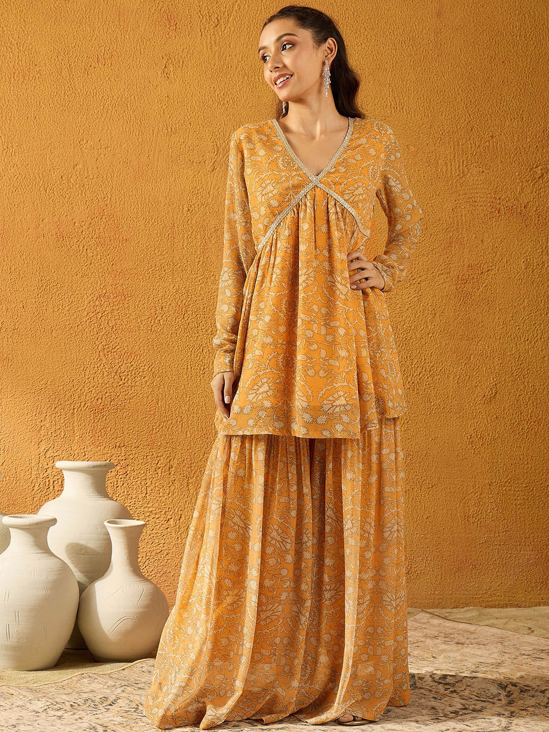 

Noh.Voh - SASSAFRAS Kids Girls Floral Printed V-Neck Empire Anarkali Kurta with Sharara, Yellow