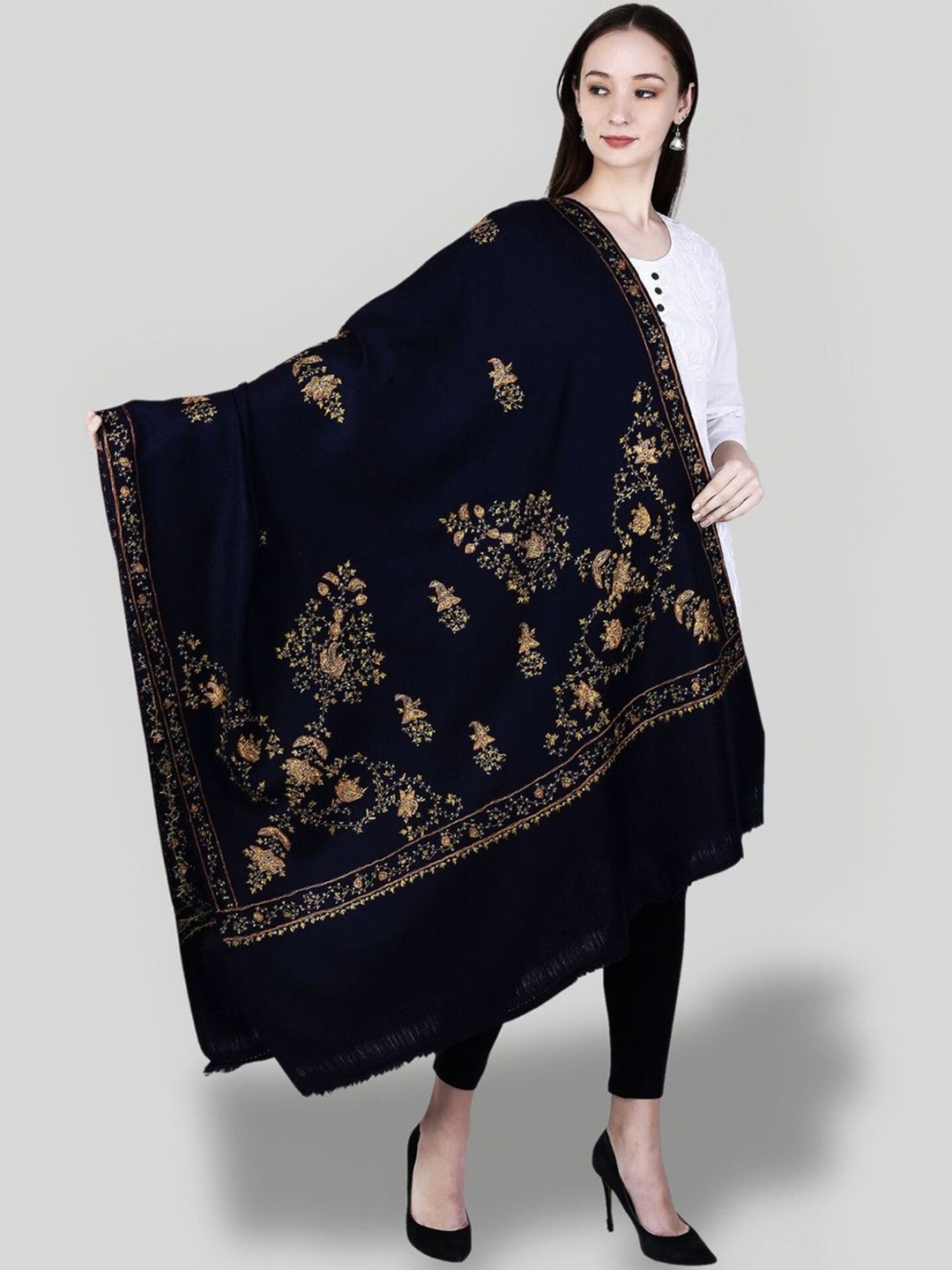 

SWI Stylish Floral Embroidered Pure Woollen Shawl, Navy blue
