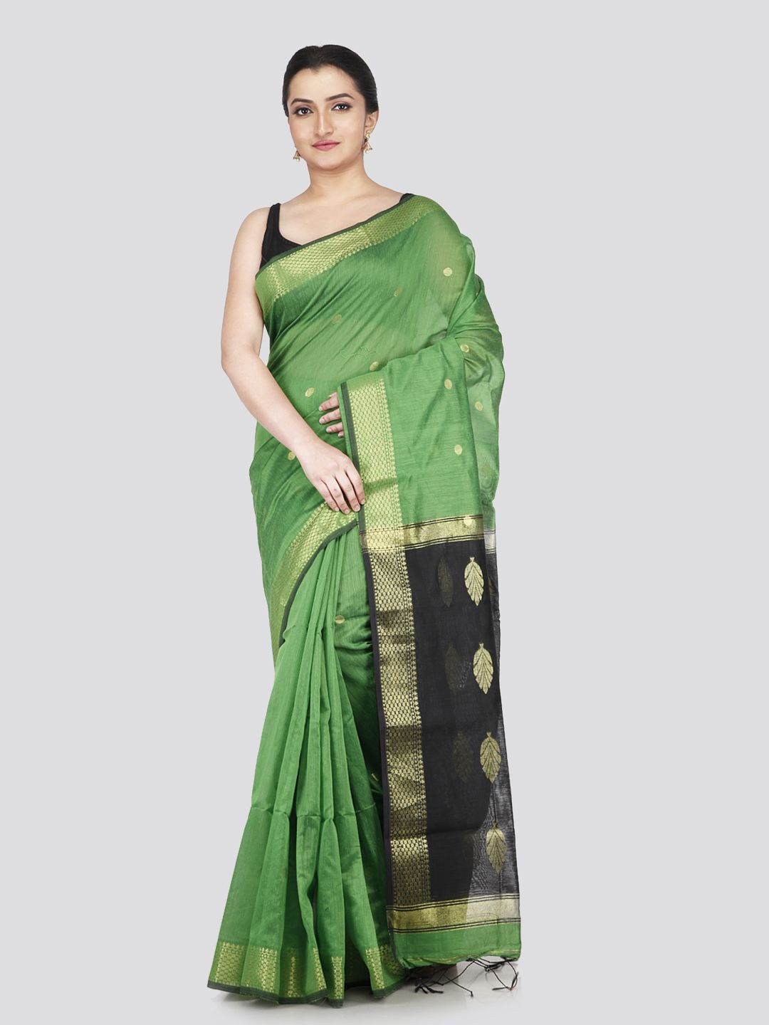 

PinkLoom Ethnic Motifs Saree, Green