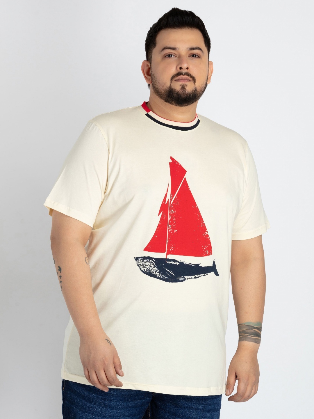 

UNSIZED Men Graphic Printed Round Neck Cotton T-shirt, White