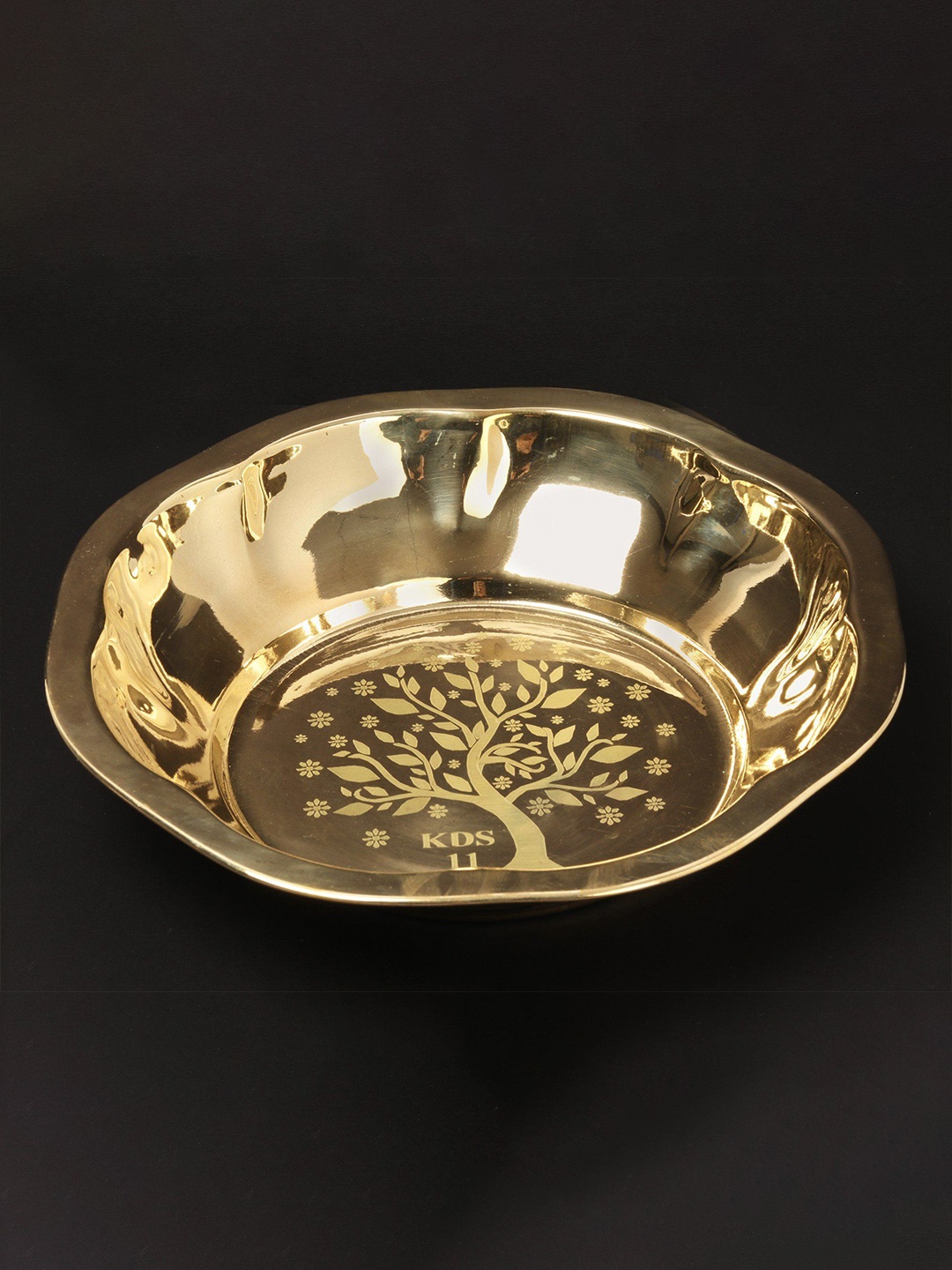 

Exotic India 15" Tree Design Ritual Bowl (Parat) in Brass, Gold