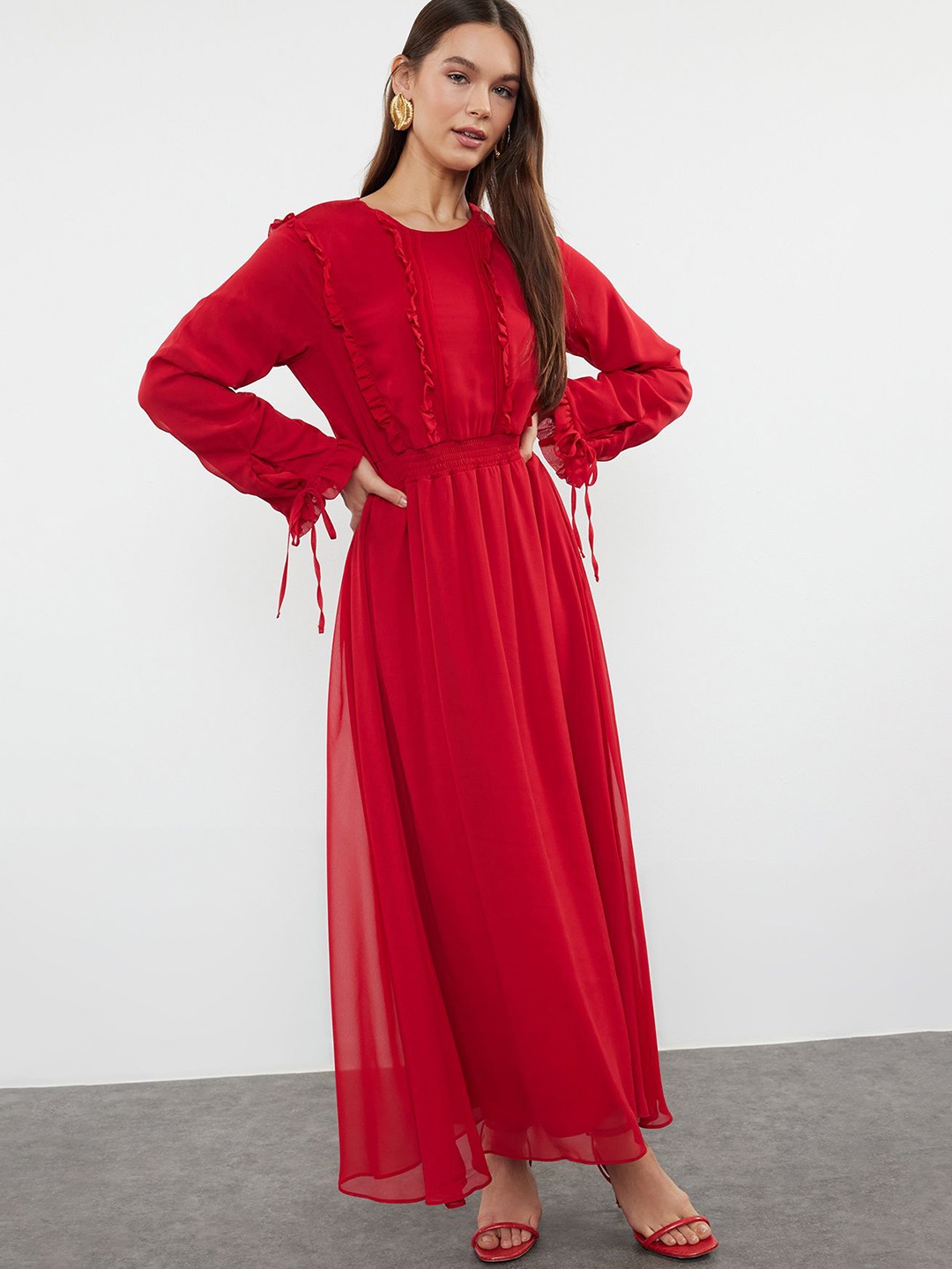 

Trendyol Solid Long Cuffed Sleeves Maxi Dress, Red