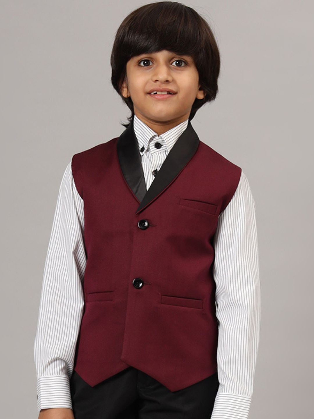 

TAHVO Boys Tuxedo Shawl Collar Waistcoat, Maroon