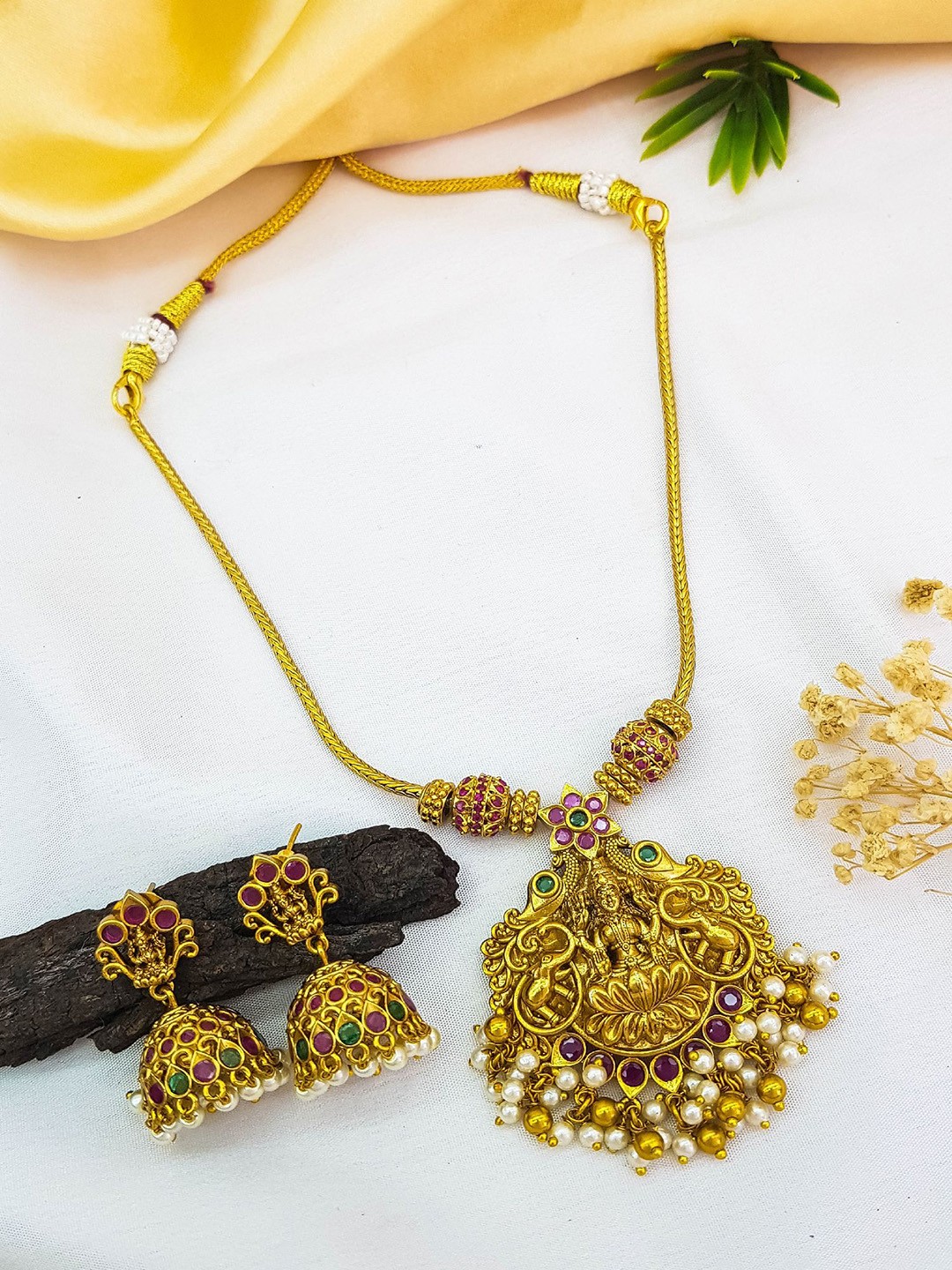 

GRIIHAM Gold-Plated CZ Studded & Beaded Temple Jewellery Set
