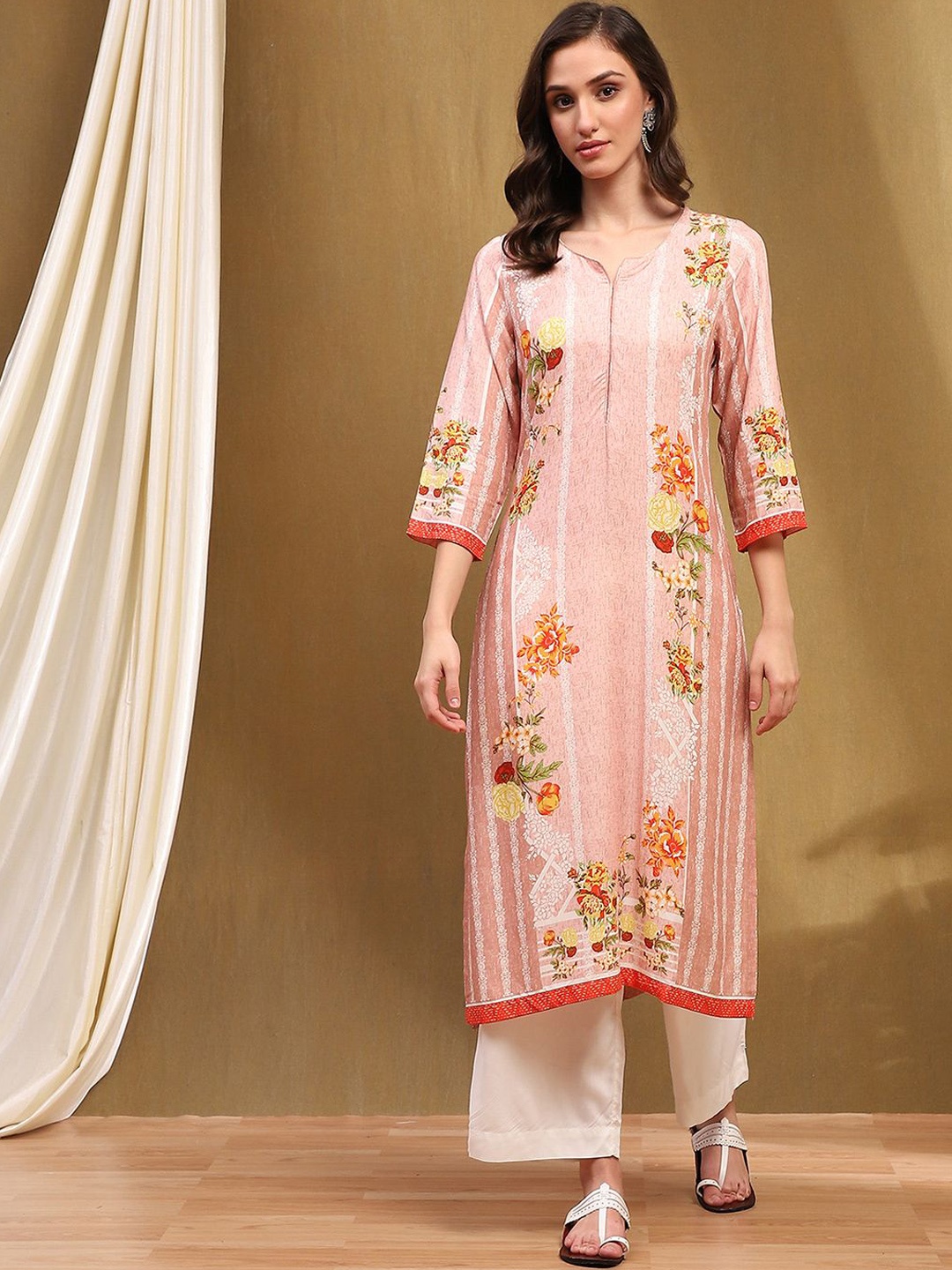 

Biba Floral Printed Straight Kurta, Red