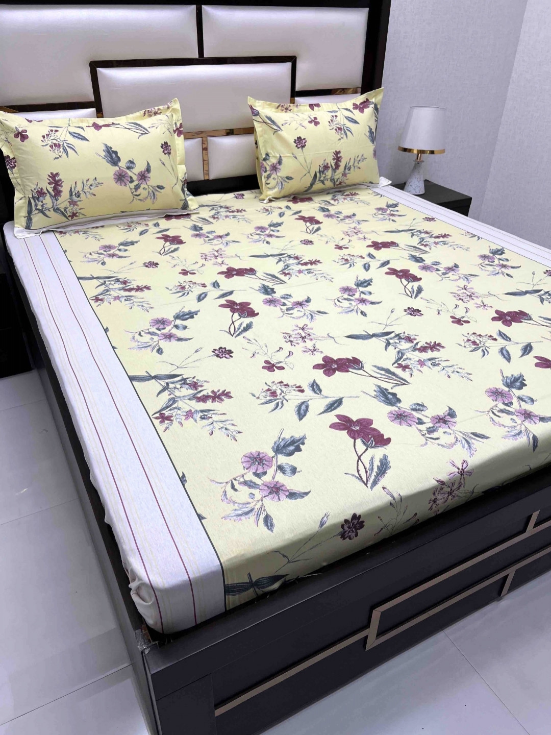 

Pure Decor Royal Velar Yellow Floral 380 TC Cotton King Bedsheet With 2 Pillow Covers