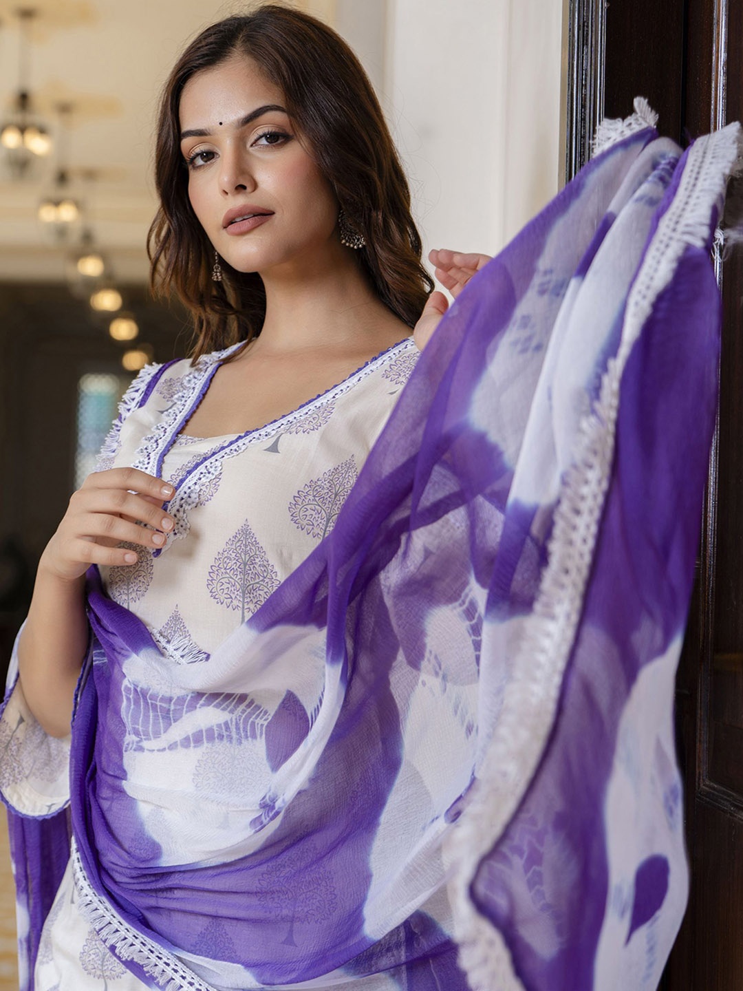 

Anouk White Floral Printed Pure Cotton Lace Straight Kurta with Trousers & Dupatta