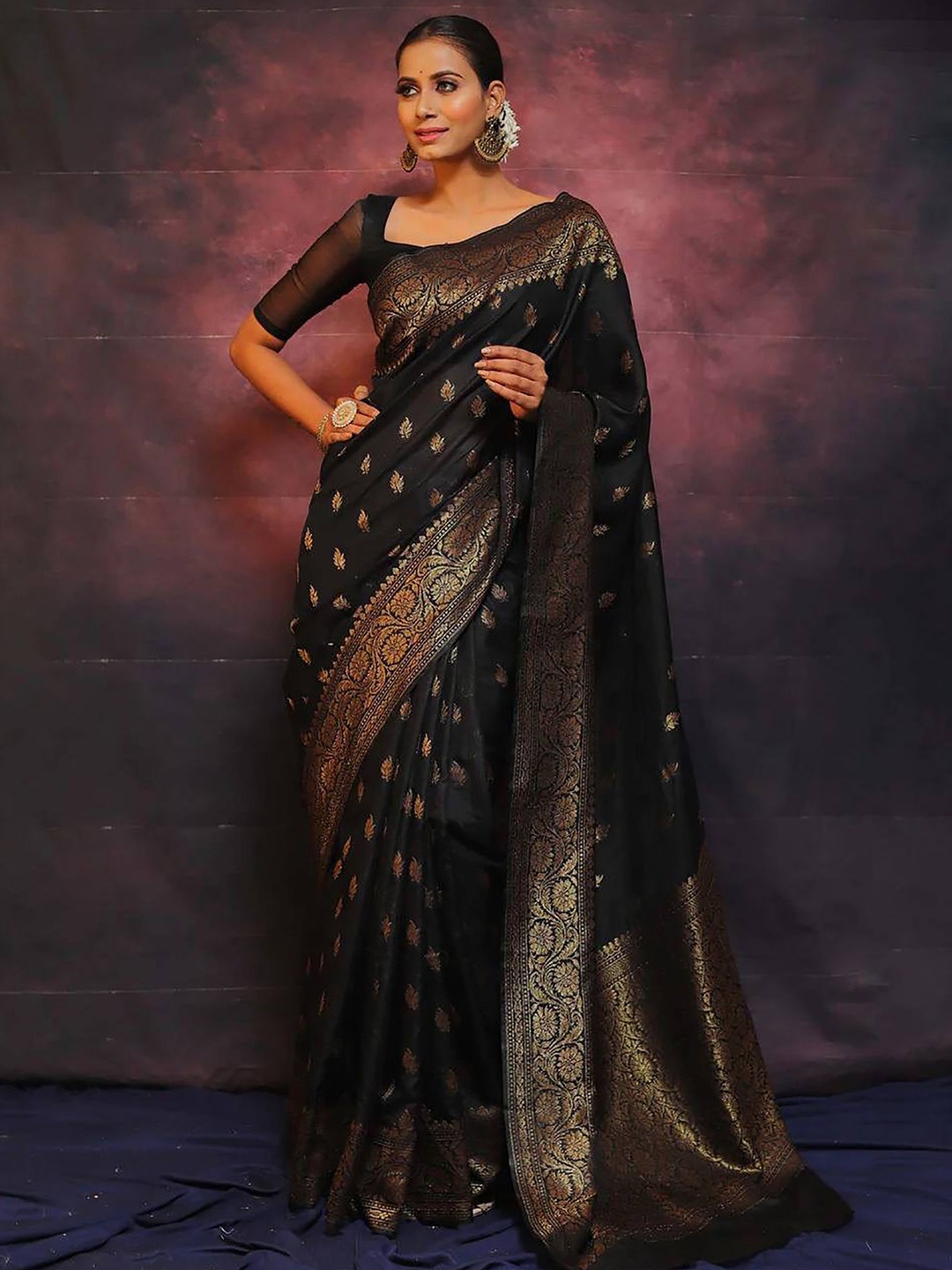 

Aldwych Ethnic Motifs Zari Woven Banarasi Saree, Black