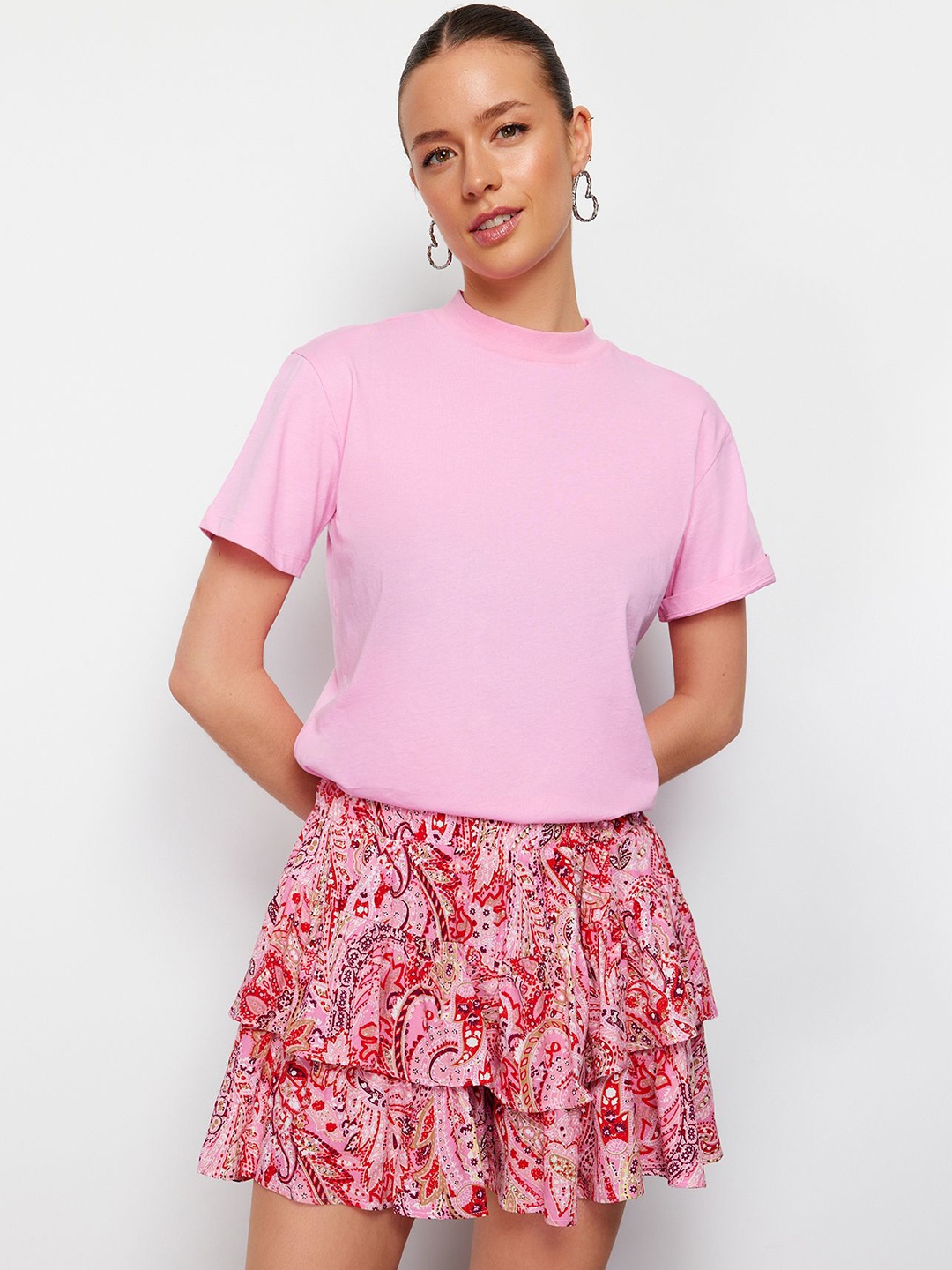 

Trendyol Women Floral Printed Shorts, Pink