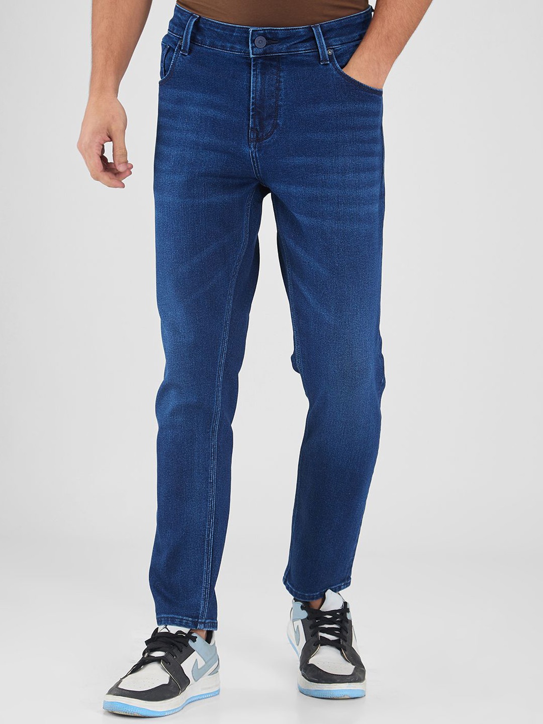 

SPYKAR Men Slim Fit Light Fade Stretchable Jeans, Blue