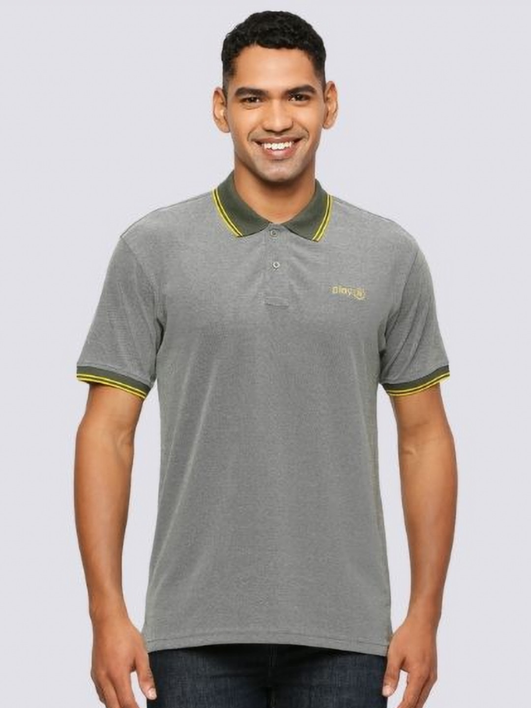 

playR Men Dri-FIT Solid Polo Collar T-shirt, Grey