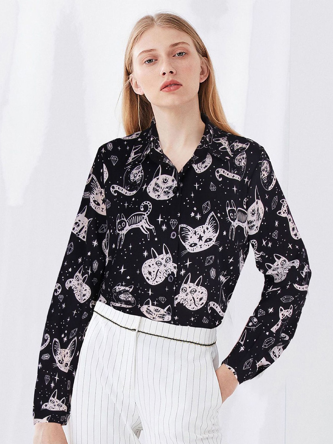 

LULU & SKY Floral Print Wrap Top, Black