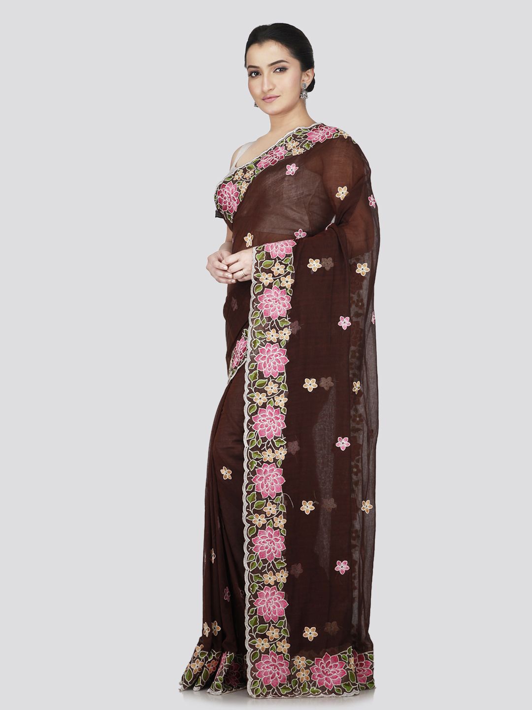 

PinkLoom Floral Embroidered Pure Cotton Saree, Brown