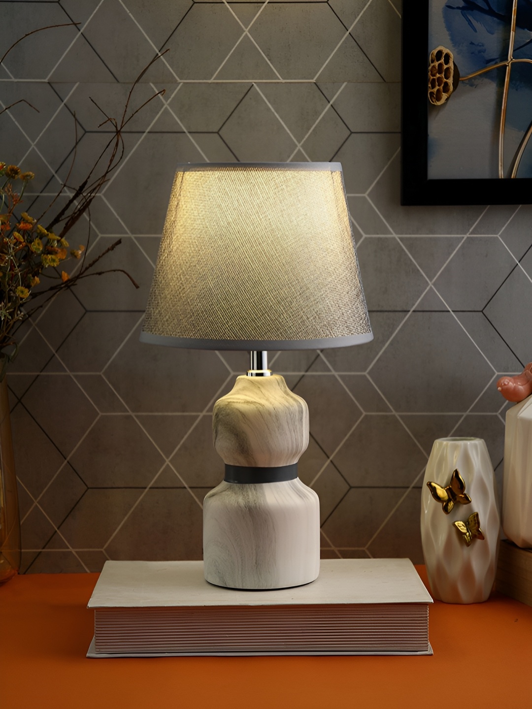 

TAYHAA Grey Printed Ceramic Contemporary Frusturical Shaped Table Lamp