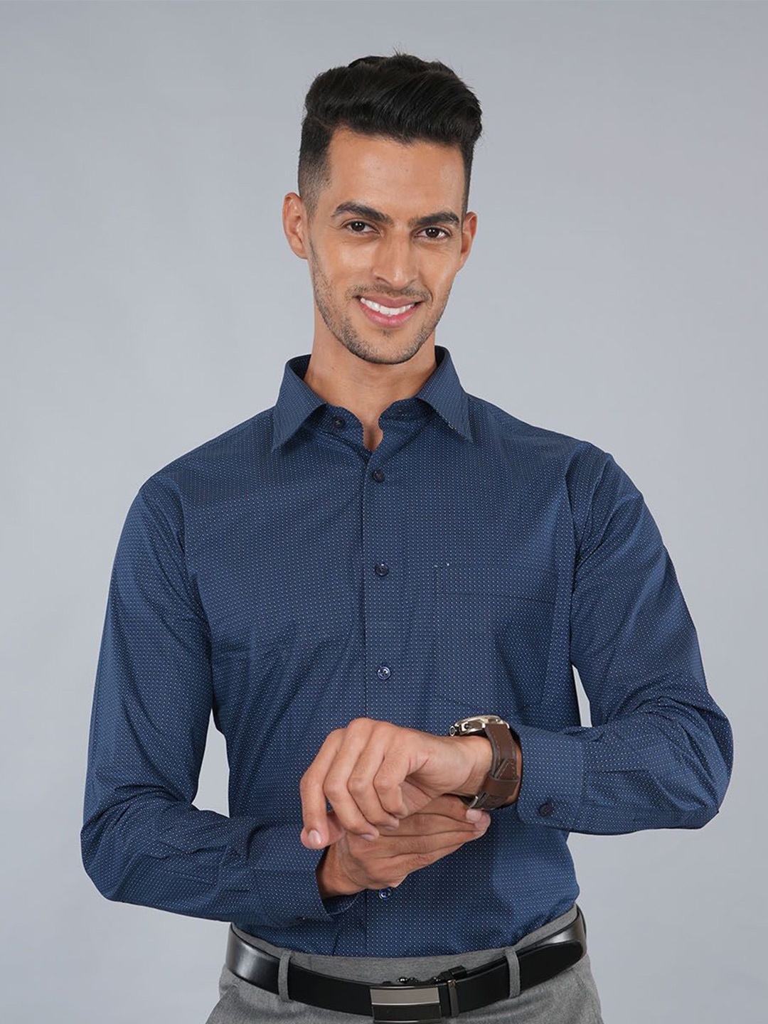 

Ostermann Men Opaque Printed Formal Shirt, Navy blue