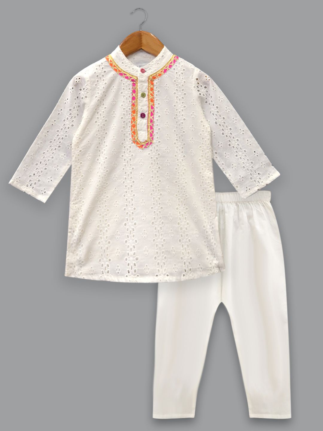 

A.T.U.N. Boys Self Design Schiffli Mandarin Collar Gotta Patti Pure Cotton Kurta & Pyjama, White