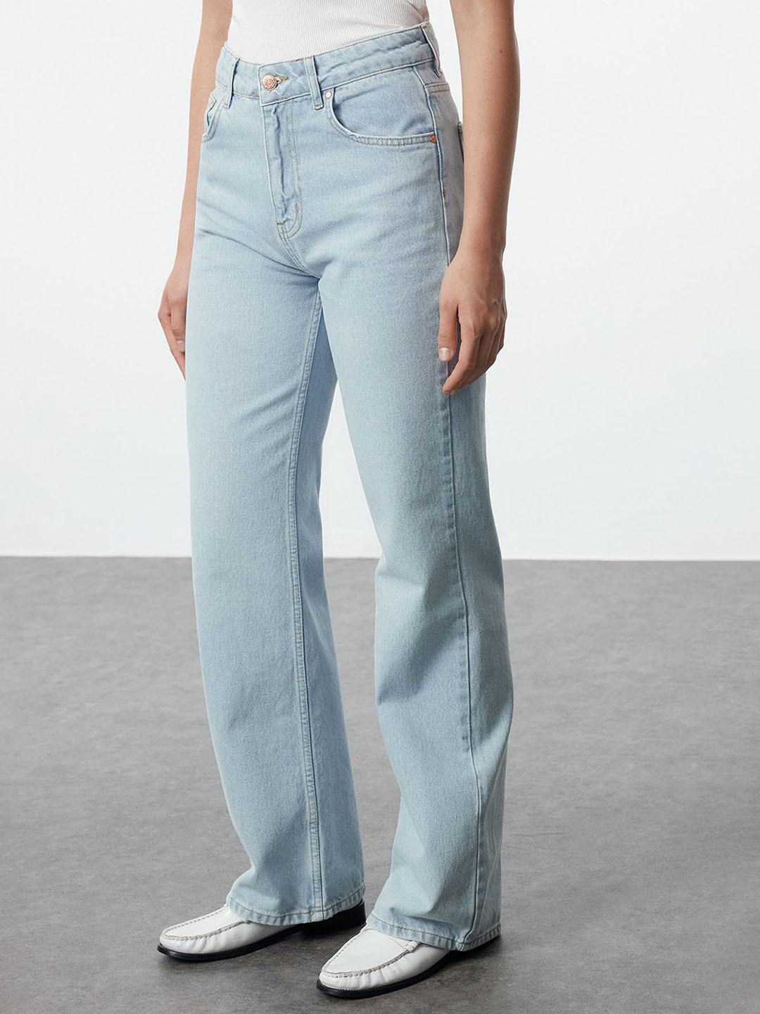 

Trendyol Women Regular Fit High Rise Jeans, Blue