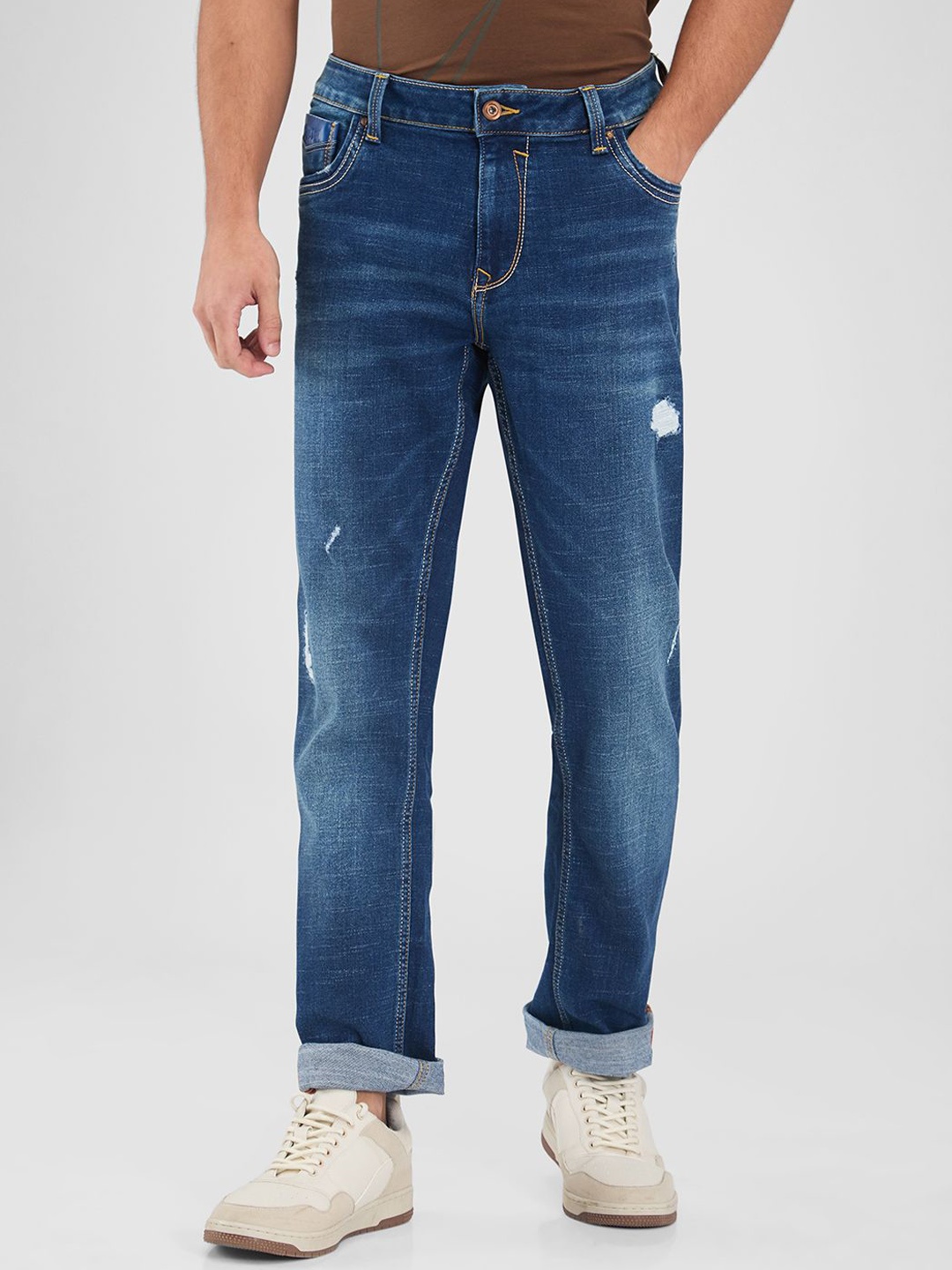 

SPYKAR Men Mildly Distressed Light Fade Stretchable Mid-Rise Jeans, Blue