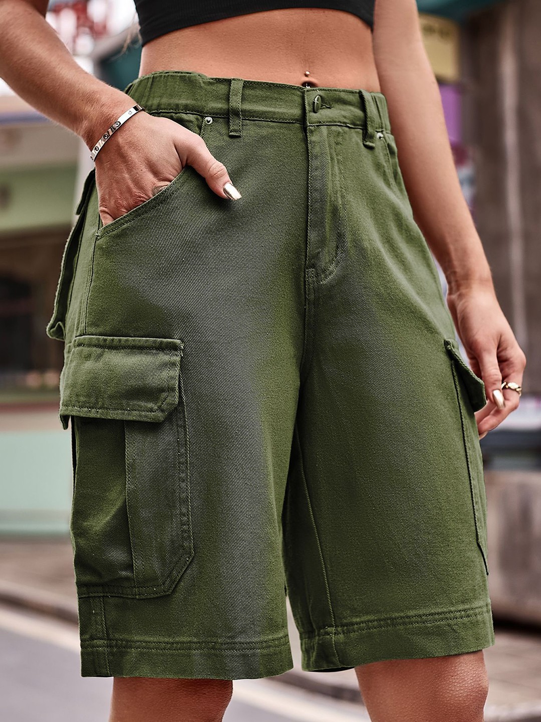 

StyleCast Solid Women Cargo Shorts, Olive