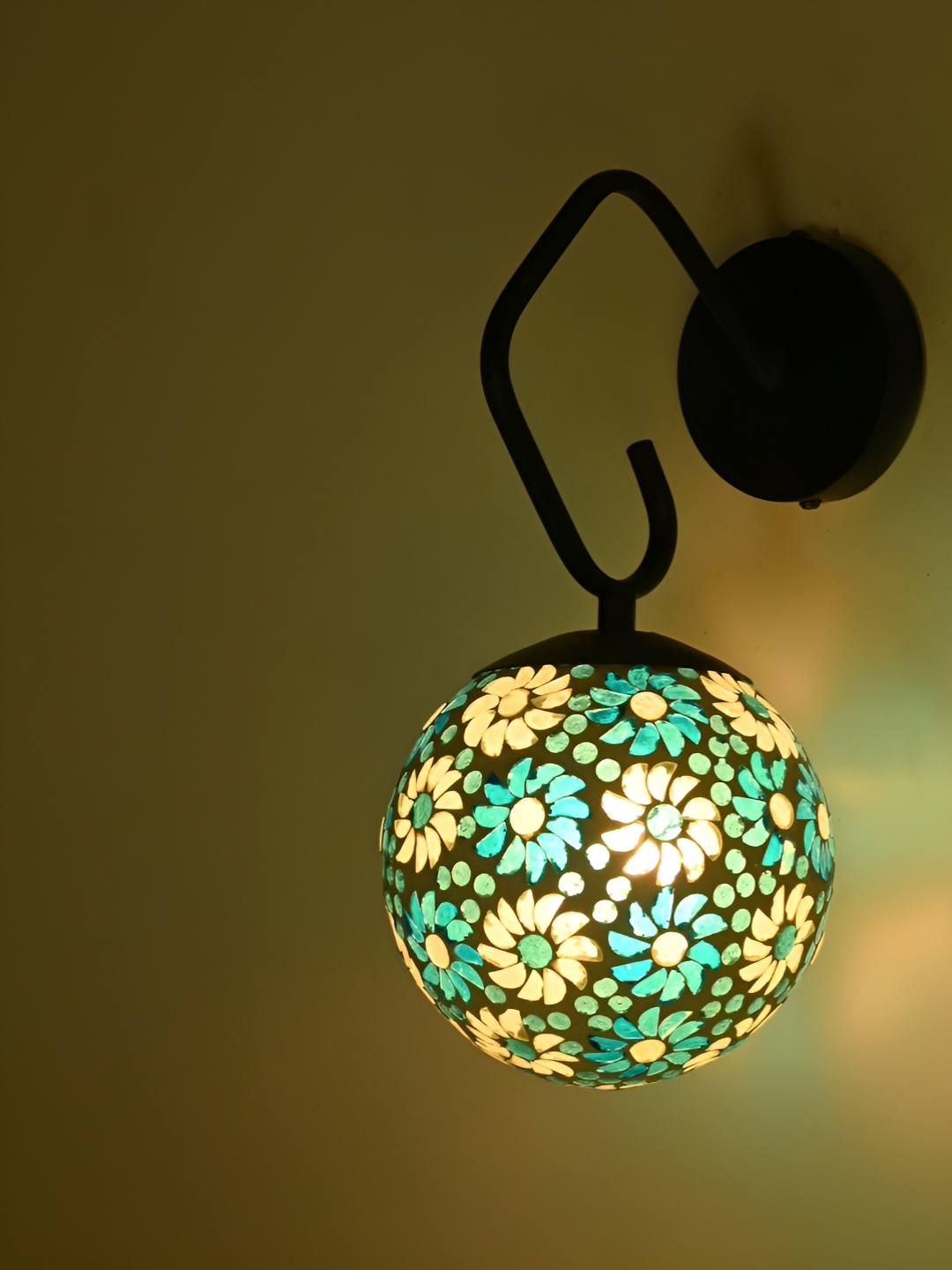 

Afast Blue & White Glass Traditional Rectangle Shaped Wall Lamp