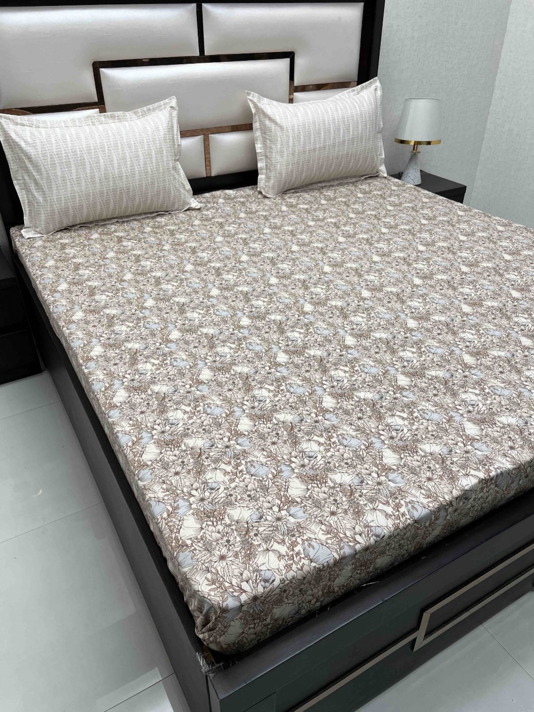 

Pure Decor Cotton King Size Double Bed Bedsheet With 2 Pillow Covers 2.74m X 2.74m, Brown