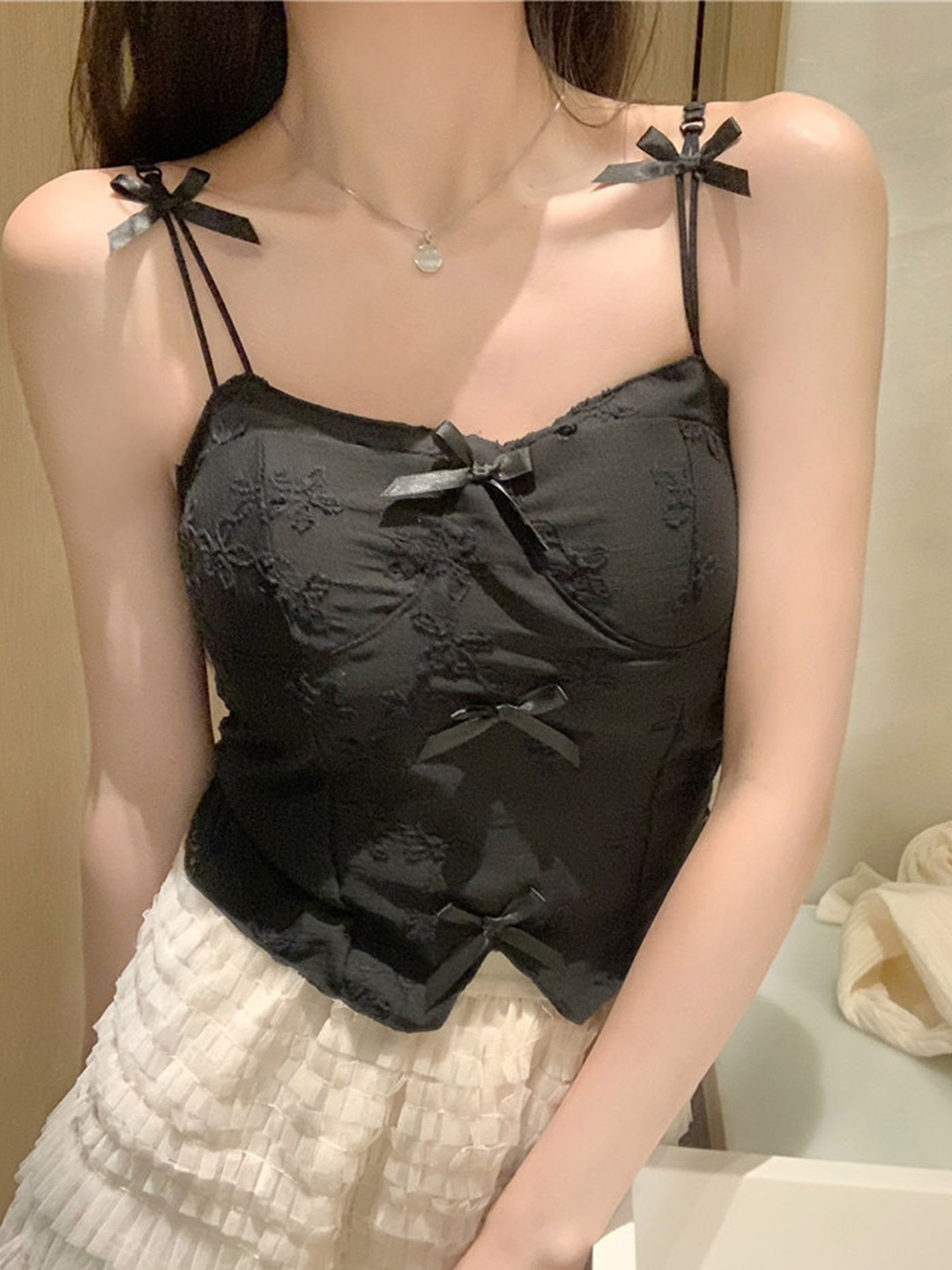 

LULU & SKY Print Top, Black