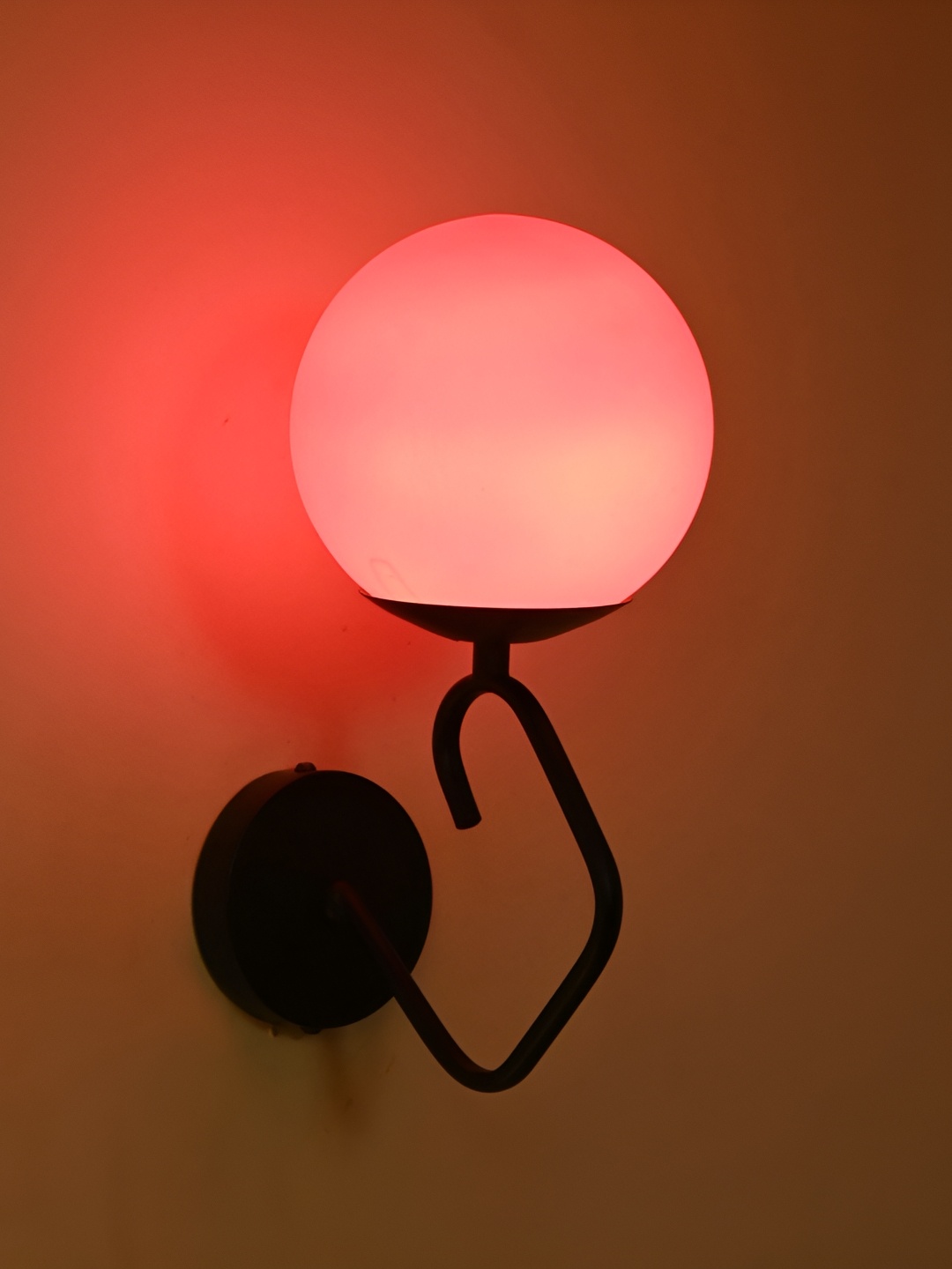 

Afast Pink Glass Traditional Spherical Shaped Wall Lamp