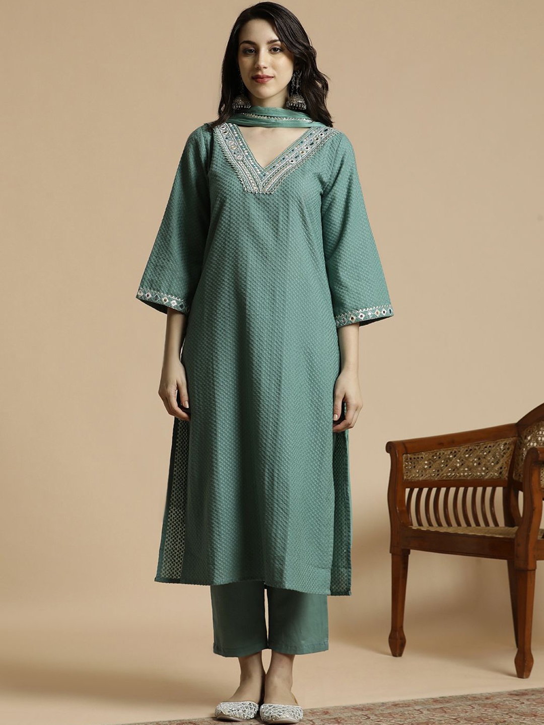 

Anouk Embroidered Regular Mirror Work Straight Kurta with Trousers & Dupatta, Green