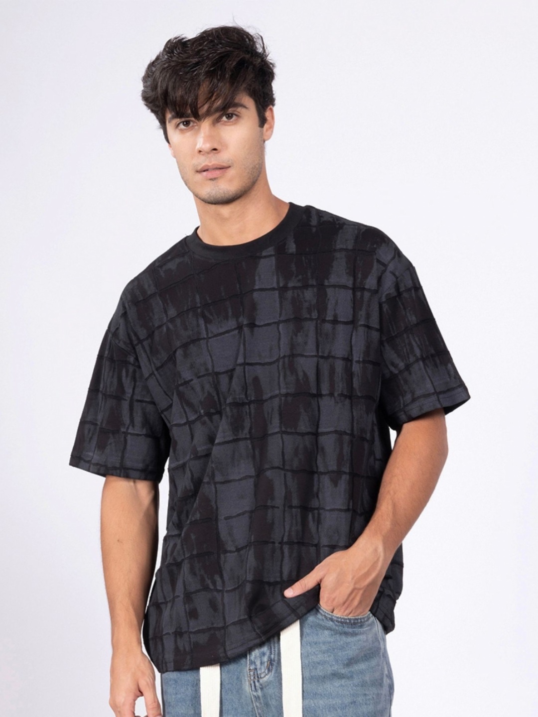 

DIMEH Men Striped Round Neck Cotton Oversized T-shirt, Black