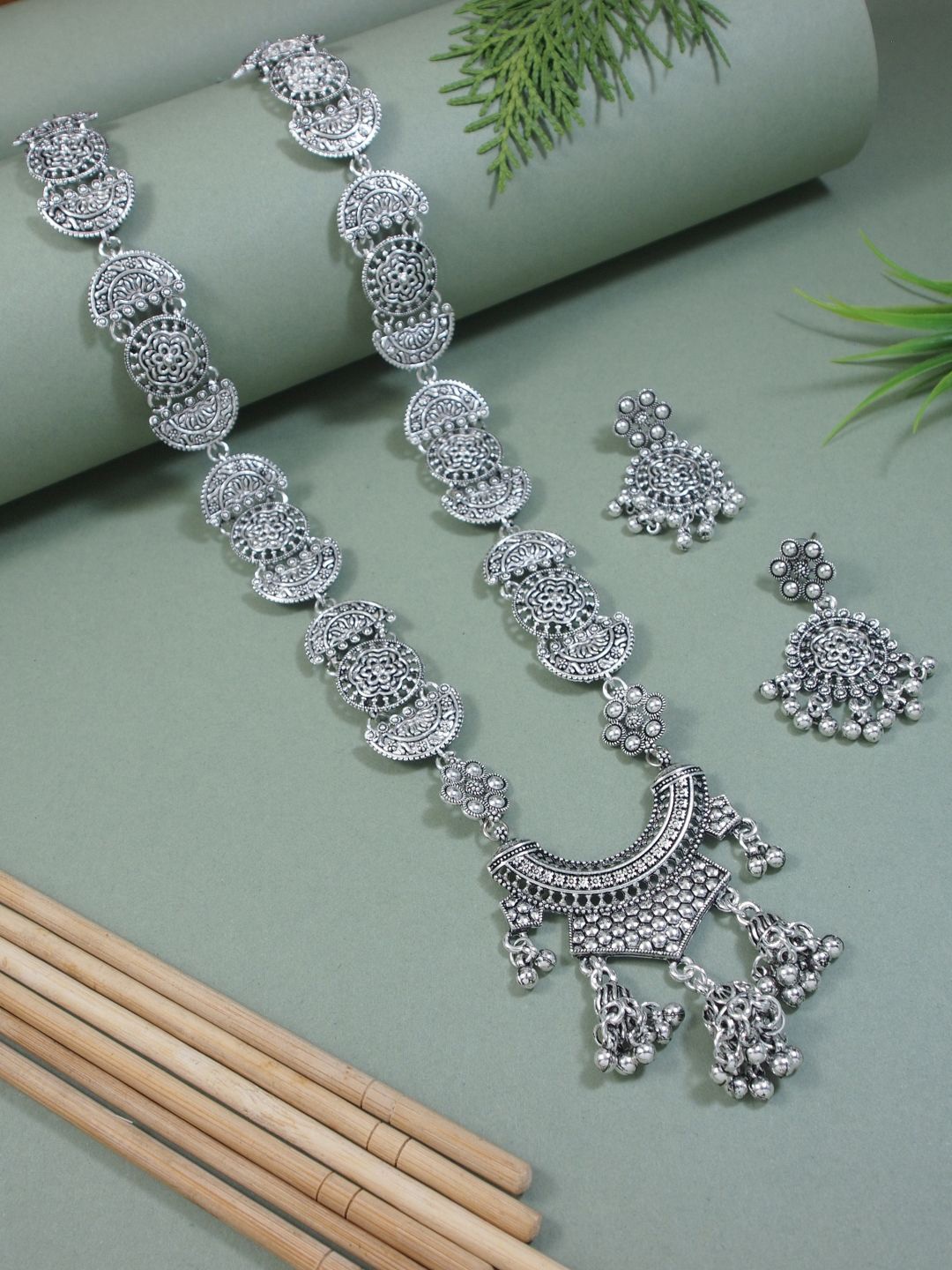 

I Jewels Silver Plated Oxidised Traditional Ghungroo Jewellery Set