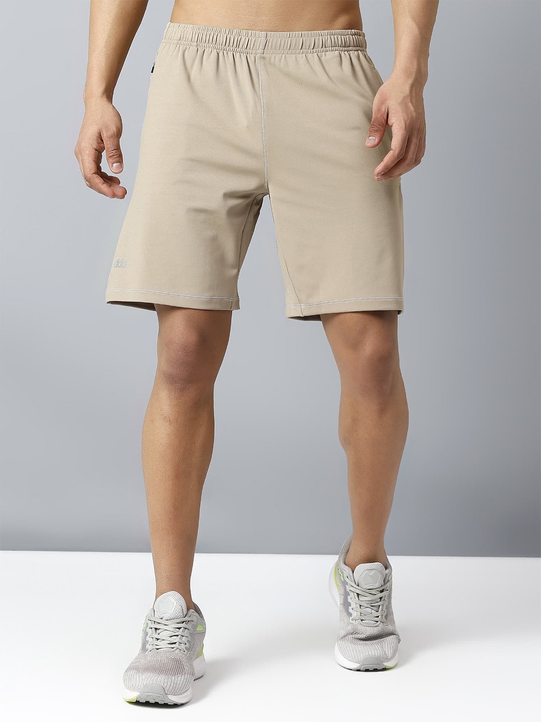 

DIDA Men Outdoor Sports Shorts, Beige