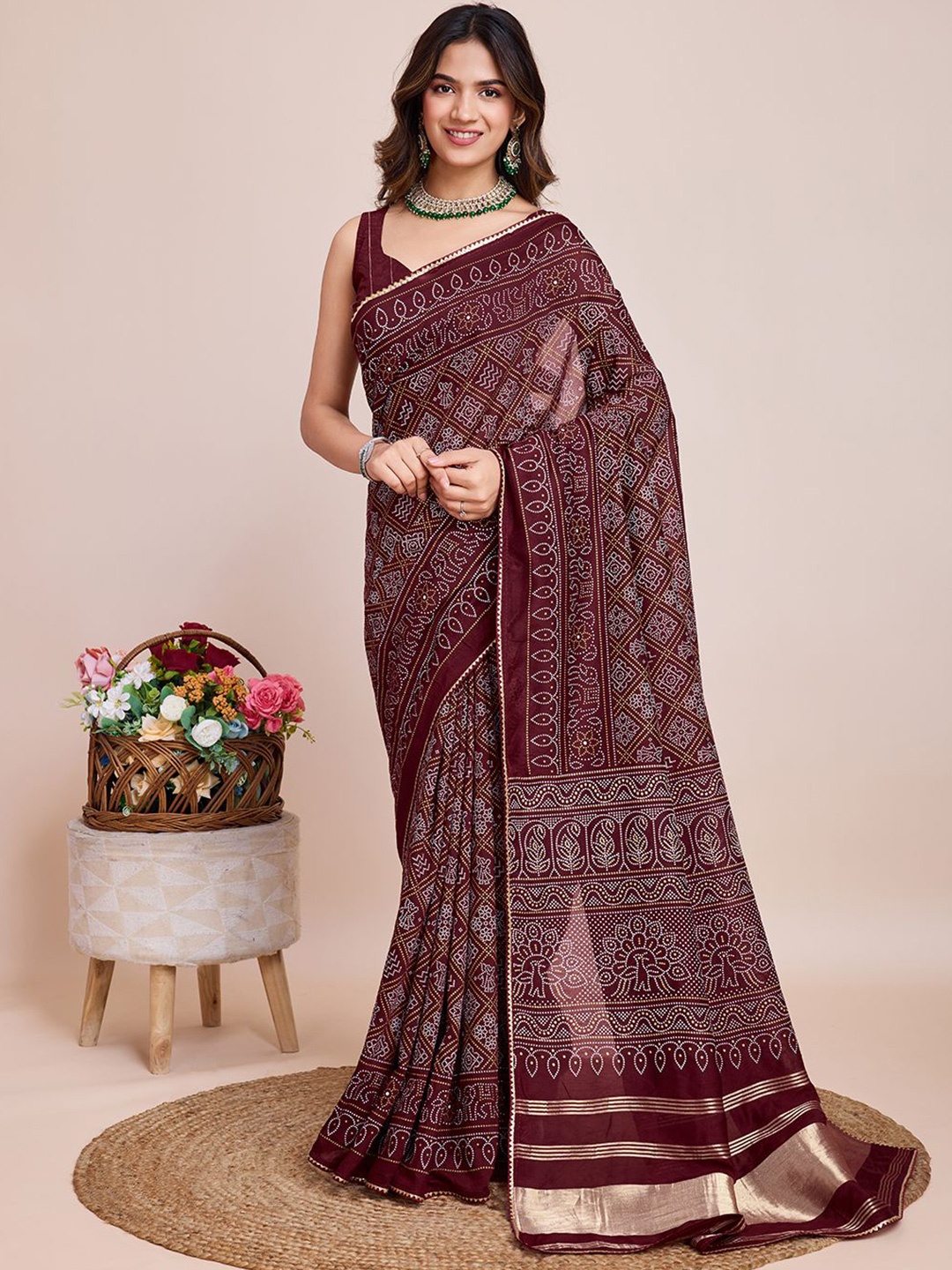 

LeeliPeeri Designer Woven Design Bandhani Zari Bandhani Saree, Maroon