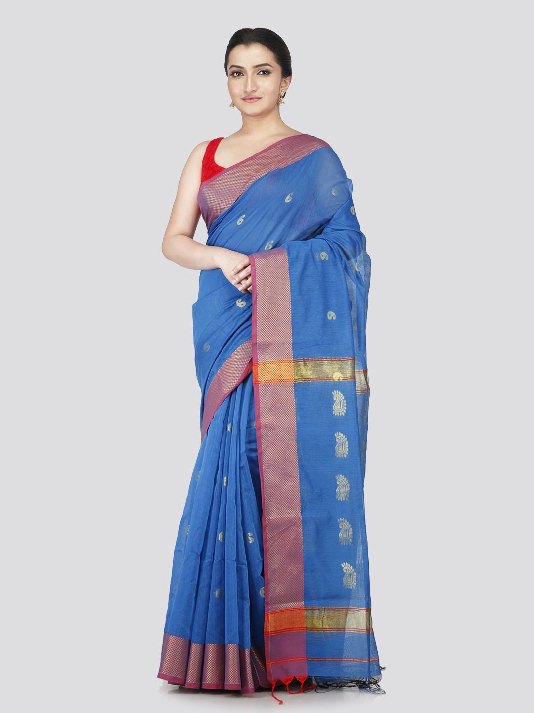 

PinkLoom Floral Zari Saree, Blue