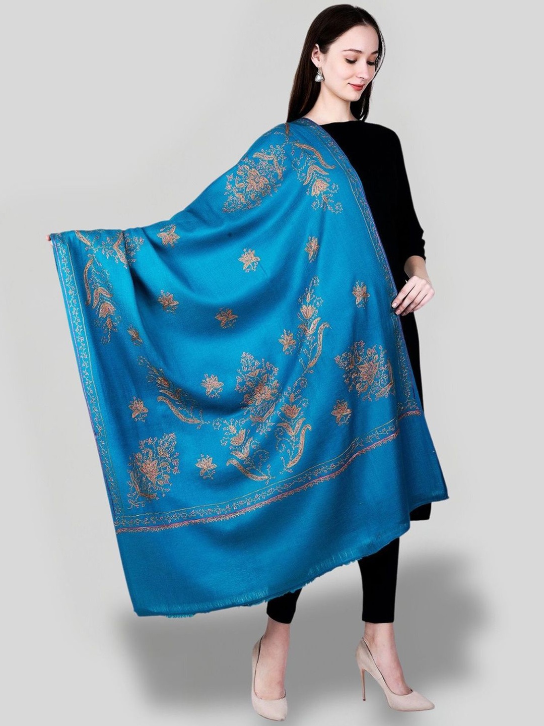 

SWI Stylish Floral Embroidered Pure Woollen Shawl, Turquoise blue